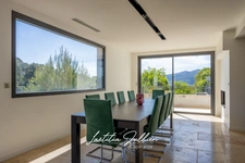 Californian-style villa with 5 bedrooms + separate 2-bedroom apartment and swimming pool – Les Accates, Marseille 11th arrondissement