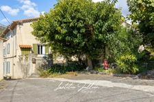 Lascours – Maison de village T4 avec jardin, terrasse et stationnement