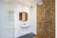 Exclusive listing: 2-room apartment, 39.93m² + potential for a 40m² extension - Les Sablettes Beach area - La Madrague Montredon, 13008 Marseille