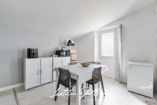 EXCLUSIVITÉ — LES CAMOINS — APPARTEMENT T5 EN TRIPLEX DE 93 M², SANS TRAVAUX