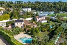 MARSEILLE 12th | 5-BEDROOM VILLA OF 165 m² IN A DOMINANT POSITION – UNINTERRUPTED VIEWS, SEA AND POOL VIEWS