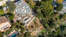 Dpt Bouches du Rhône (13), for sale MARSEILLE 8TH DISTRICT Exceptional modern villa to complete T5 of 250m² - Land of 700m² Panoramic view - Carré d'OR district - Haut de Périer