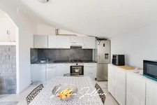 EXCLUSIVITÉ — LES CAMOINS — APPARTEMENT T5 EN TRIPLEX DE 93 M², SANS TRAVAUX