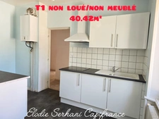 En Exclusivité, spécial investisseur (1 local commercial +T1 + T2+ T3) à Sainte-Suzanne