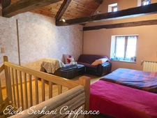 Maison de caractère T7 de 174m2 + grange à Desandans 