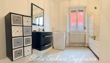 En Exclusivité, spécial investisseur (1 local commercial +T1 + T2+ T3) à Sainte-Suzanne