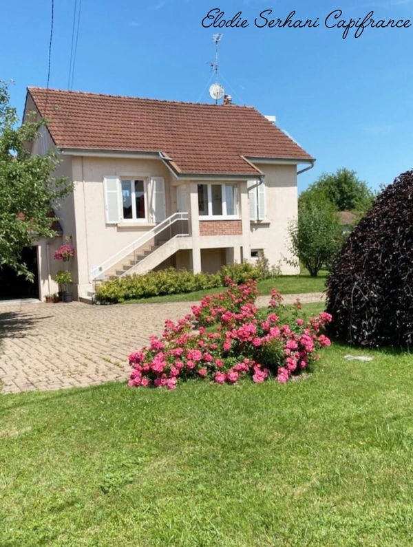 En Exclusivité maison 123m2 / parcelle 1315m2 à Courcelles-les-montbéliard dont parcelle constructible.