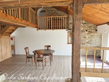 Maison de caractère T6 d'environ 180m2 + 166m2 de grange à Montenois