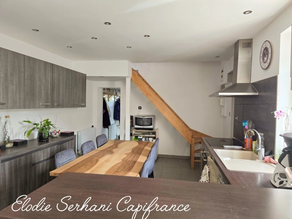 En Exclusivité, coup de coeur à Exincourt pour cette maison mitoyenne T5 d'environ 99m2