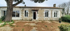 A vendre local d'activité 215m² emplacement premium avec forte visibilité à SAINT PIERRE D'OLERON