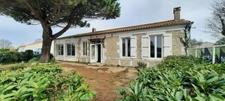 A vendre local d'activité 215m² emplacement premium avec forte visibilité à SAINT PIERRE D'OLERON