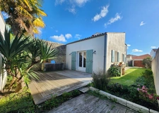 À VENDRE ILE D'OLERON – Maison individuelle coup de cœur 5 pièces – Terrain clos & terrasses + Garage – 339 150 € FAI