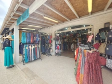 Local commercial Bail à céder LA COTINIERE (17)