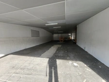 LE CHATEAU D'OLERON emplacement N°1 Local commercial de 204 m2 disponible