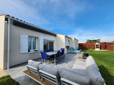 À vendre : Charmante maison de plain-pied 4 pièces – 97 m² habitables + grand garage et abri bois - SAINT PIERRE D'OLERON (17)