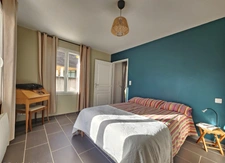 À VENDRE ILE D'OLERON – Maison individuelle coup de cœur 5 pièces – Terrain clos & terrasses + Garage – 339 150 € FAI