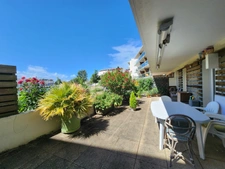 LA ROCHELLE – LES MINIMES – APPARTEMENT T2 AVEC TERRASSE 48m² PLEIN SUD VUE LAC ET PARKING SÉCURISÉ