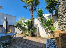 À VENDRE ILE D'OLERON – Maison individuelle coup de cœur 5 pièces – Terrain clos & terrasses + Garage – 339 150 € FAI