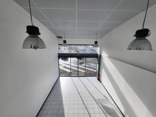 LE CHATEAU D'OLERON emplacement N°1 Local commercial de 204 m2 disponible