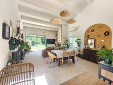 Maison individuelle coup de cœur 5 pièces 114m² – Terrain clos & terrasse + Garage – 2.5 km de la plage