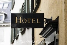 Building for sale, hotel with potential for a restaurant, CANET EN ROUSSILLON (66) *EXCLUSIVE TO CAPIFRANCE*