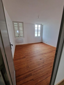 Ensemble immobilier de 2 immeubles de rapport 17400 St Jean d'Angély