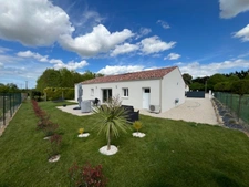 Maison Plain-pied 112m² proche de SAINT JEAN D'ANGELY (17)