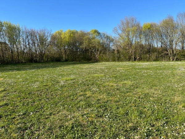 Terrain 3800 m² proche St jean d'Angèly