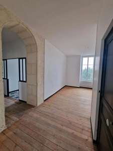 Ensemble immobilier de 2 immeubles de rapport 17400 St Jean d'Angély