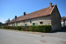 Proche de MONTMIRAIL (51) à vendre charmante longère de 240 m2 