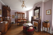 CHÂTEAU THIERRY (02) à vendre belle maison bourgeoise et son jardin joliment agencé.