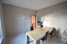 Proche de LA FERTE SOUS JOUARRE (77) à vendre maison de 7 pièces avec local commercial