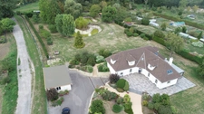LAON (02) à vendre propriété d'exeption de 330 m2 et son terrain de 9000 m2