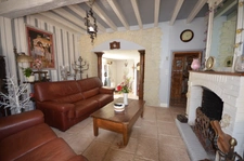 Coulommiers (77) Maison de caractère à vendre de 226 m2 et son jardin paysagé