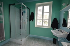 CHÂTEAU THIERRY (02) à vendre belle maison bourgeoise et son jardin joliment agencé.