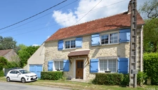 Provins 77,  à vendre jolie Maison en pierres de 5 pièces avec beau jardin