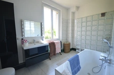 CHATEAU THIERRY (02)  à vendre Belle maison en meulière de 7 pièces 