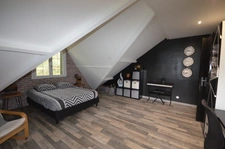 CHÂTEAU THIERRY (02) à vendre maison de 248 m² avec piscine et dépendances
