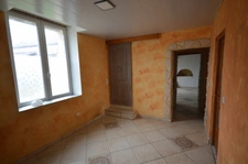 Proche de MONTMIRAIL (51) à vendre Maison en pierre de 5 pièces avec belles dépendances