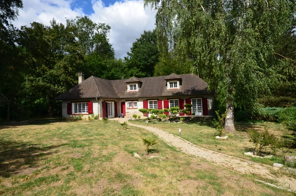 CHATEAU THIERRY (02) à vendre maison de 6 pièces en pleine nature