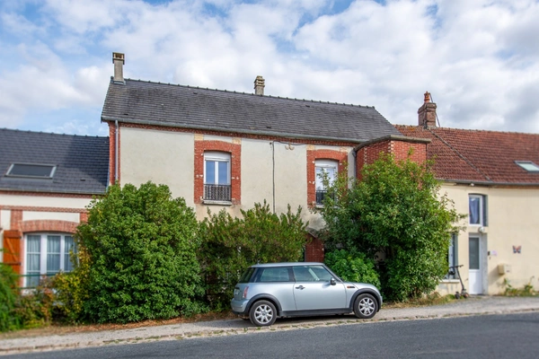 ESTERNAY (51) à vendre maison de 6 pièces 