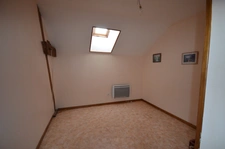 CHATILLON SUR MARNE, à vendre Maison de caractère et dépendances au cœur d'un village viticole