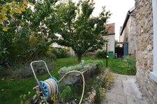 CHATILLON SUR MARNE, à vendre Maison de caractère et dépendances au cœur d'un village viticole