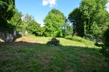 CHÂTEAU THIERRY (02) Maison à vendre de 5 pièces à rénover entièrement avec des dépendances. INVESTISSEURS