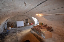 CHATEAU THIERRY (02) à vendre Maison ancienne de 5 pièces avec un atelier, une cave et un terrain de 726 m2