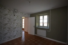 Proche de MONTMIRAIL (51) à vendre charmante longère de 240 m2 
