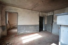 CHÂTEAU THIERRY (02) Maison à vendre de 5 pièces à rénover entièrement avec des dépendances. INVESTISSEURS