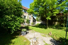 CHATEAU THIERRY (02)  à vendre Belle maison en meulière de 7 pièces 
