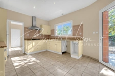 Maison 6 pièces de 229m² sur 2432m² de terrain