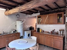 Maison de ville de 130m² avec cour, garage et dépendance